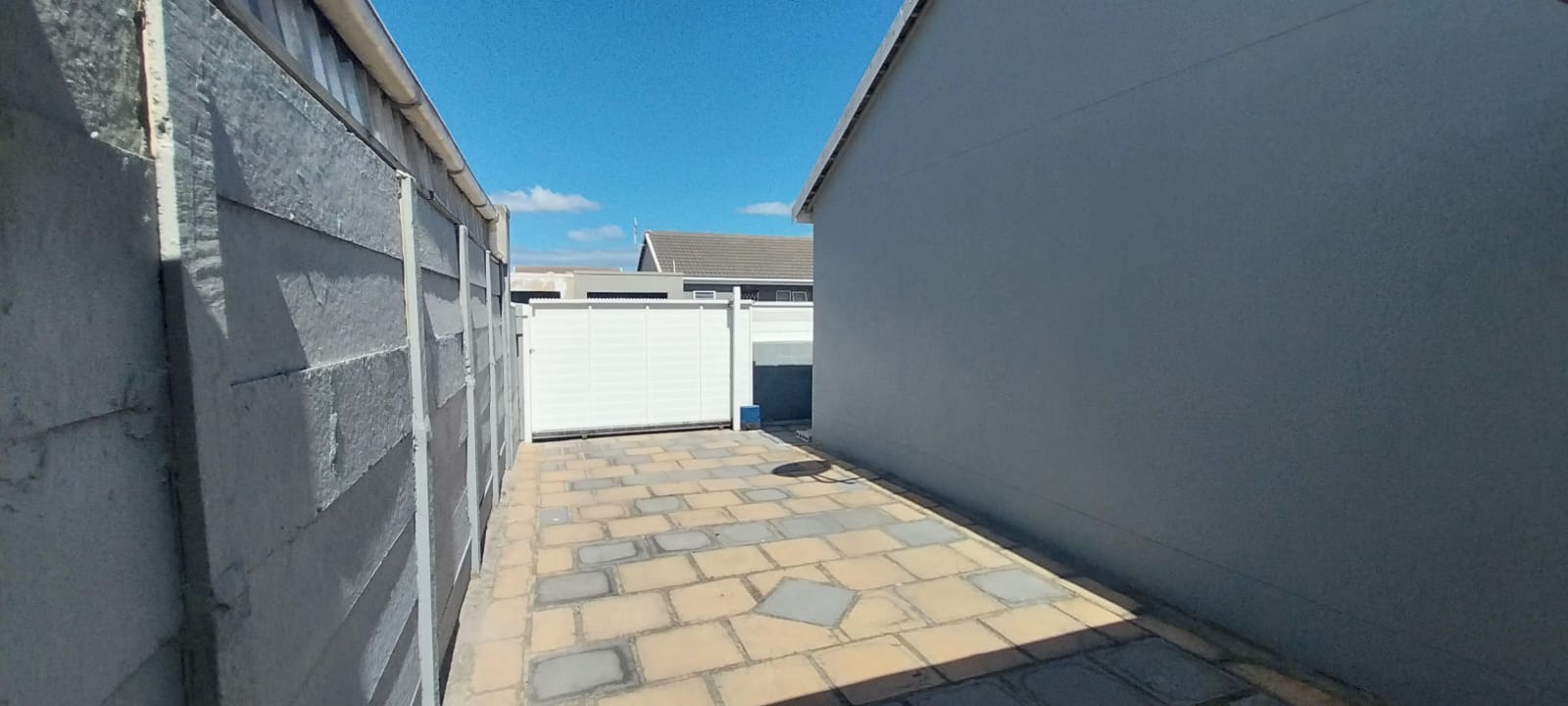 2 Bedroom Property for Sale in Pelican Park Western Cape